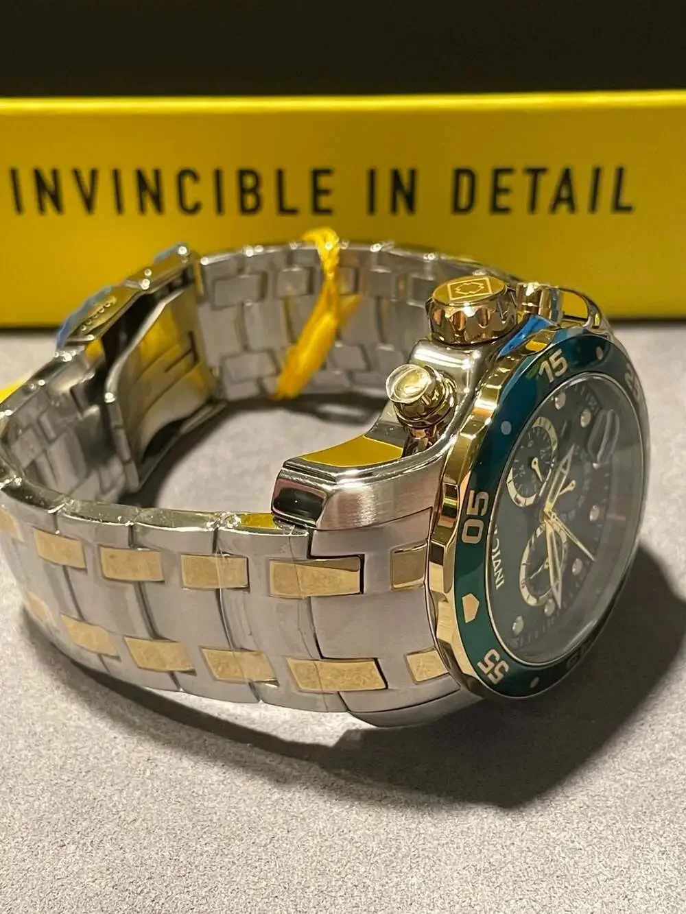 Invicta Pro Diver SCUBA Men’s Watch 48mm Steel Gold Green 40191